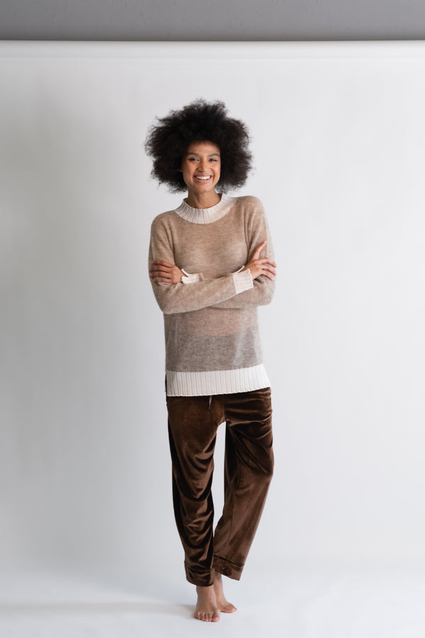 Maglia girocollo in alpaca.