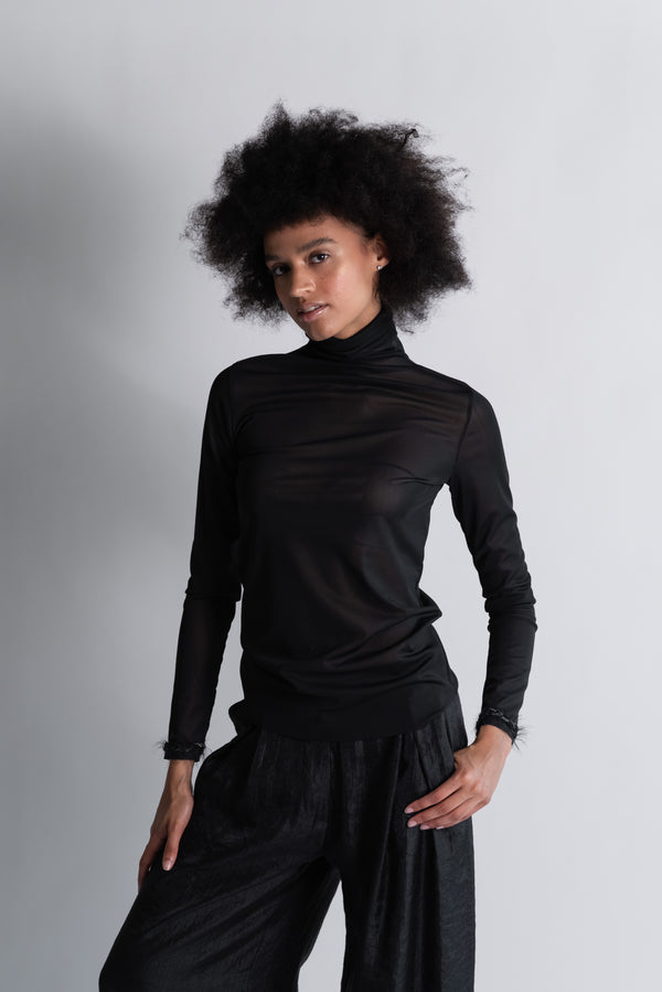 Dolcevita tulle.