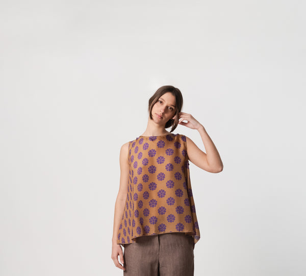 Top asimmetrico seta