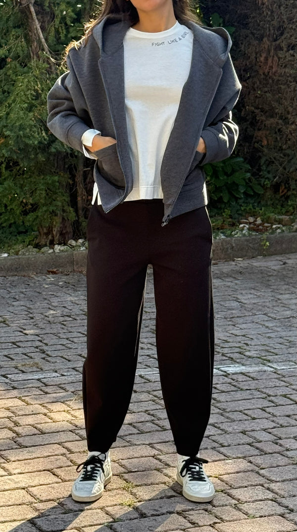 Felpa cappuccio e zip in neoprene.